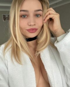 Who is Alice Redlips? Shocking Facts Revealed